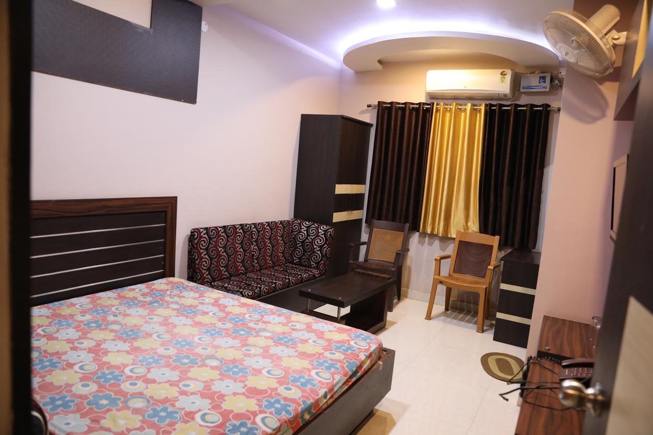Hotel Kunal Dhanbad Bagian luar foto